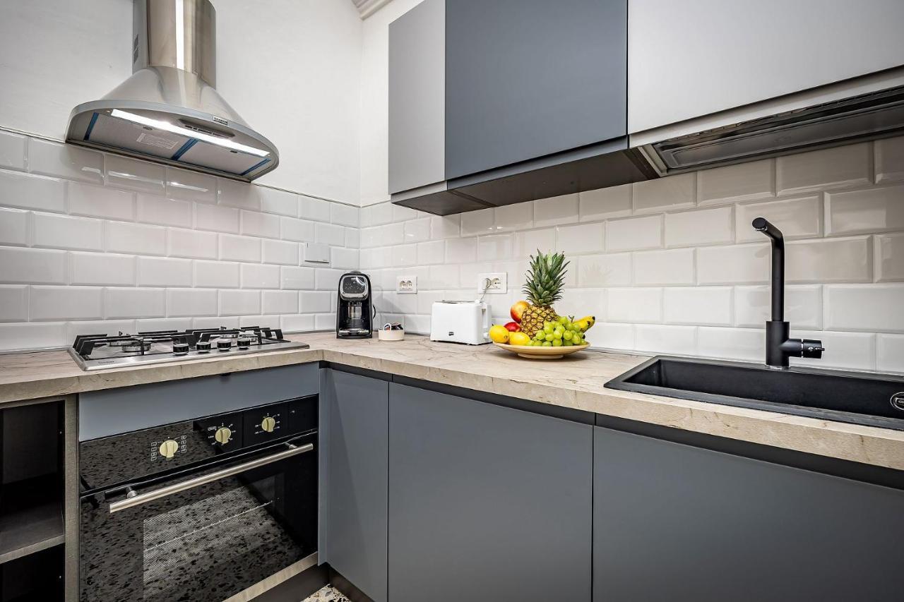 Brunelli Apartments Флоренция Екстериор снимка